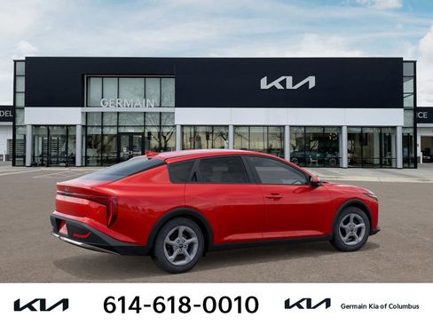 New 2025 Kia K4 LXS image 9