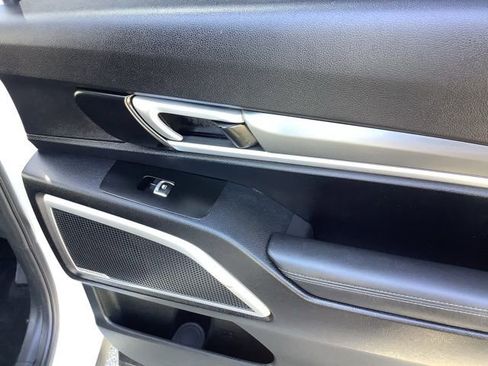 Used 2022 Kia Telluride S AWD/4WD image 17