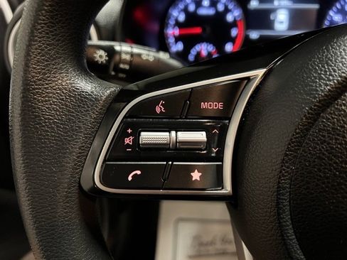 Used 2024 Kia Forte LXS image 29