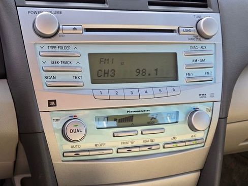 Used 2007 Toyota Camry Hybrid image 22