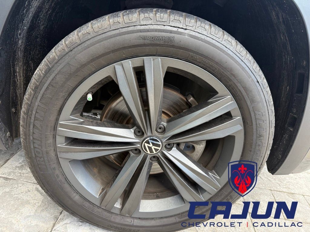 Used 2021 Volkswagen Atlas SE FWD image 32
