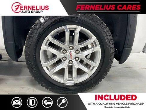 Used 2021 GMC Sierra 1500 SLT w/ SLT Premium Package AWD/4WD image 44