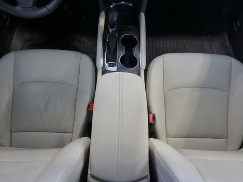 Used 2024 Chevrolet Malibu LT image 33