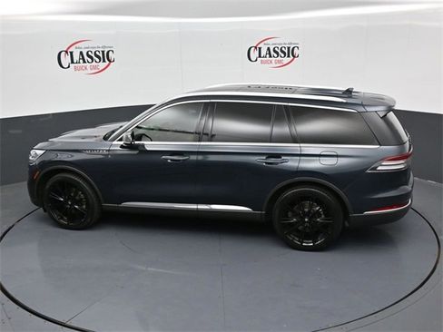 Used 2022 Lincoln Aviator Reserve w/ Equipment Group 201A image 15