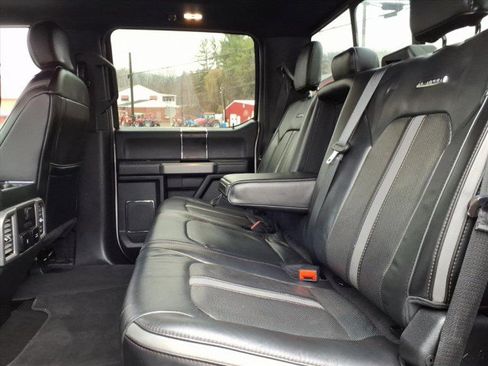 Used 2019 Ford F250 Platinum w/ Platinum Ultimate Package image 7