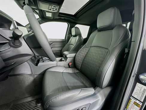 New 2025 Toyota Tacoma TRD Off-Road image 21