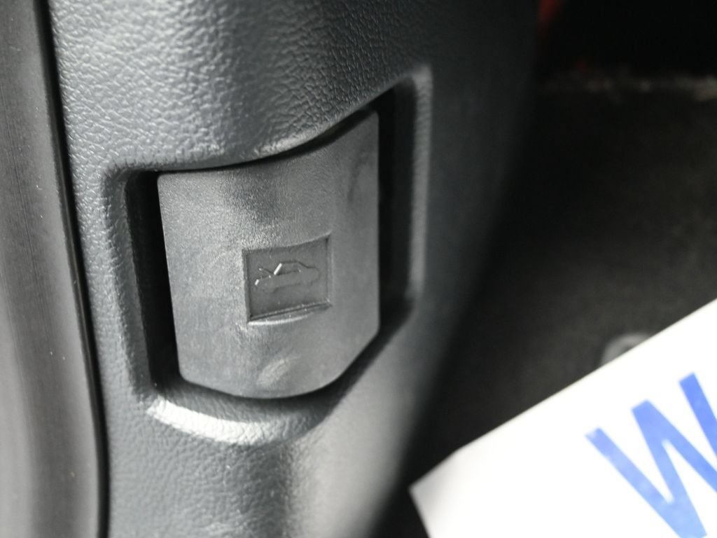 Used 2023 Ford F150 XLT AWD/4WD image 23