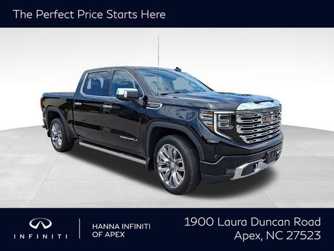 Used 2022 GMC Sierra 1500 Denali w/ Denali Reserve Package AWD/4WD image 1