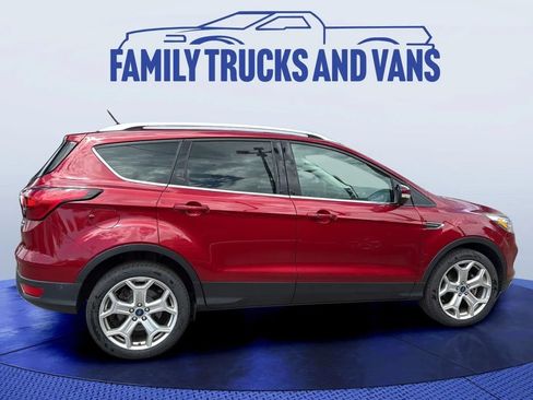 Used 2019 Ford Escape Titanium AWD/4WD image 6