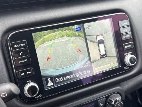 Certified 2024 Nissan Kicks SR w/ SR Premium Package FWD image 24