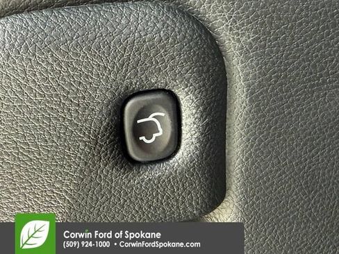 Used 2018 Jeep Grand Cherokee Limited AWD/4WD image 19