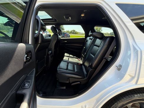 Used 2023 Dodge Durango R/T w/ Blacktop Package AWD/4WD image 23