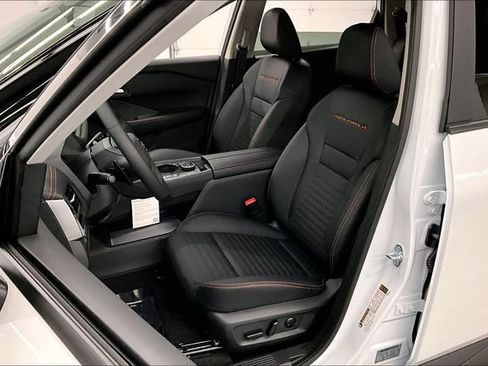 New 2026 Nissan Rogue SV w/ Rock Creek Premium Package AWD/4WD image 9