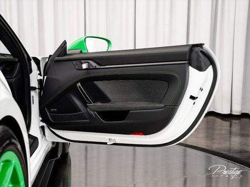 Used 2023 Porsche 911 GT3 RS RWD image 37