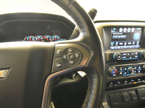 Used 2017 Chevrolet Silverado 1500 High Country AWD/4WD image 24