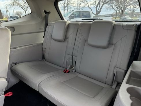 Used 2021 Volkswagen Atlas SEL image 31