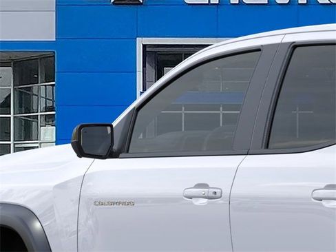 New 2025 Chevrolet Colorado ZR2 w/ Technology Package image 12