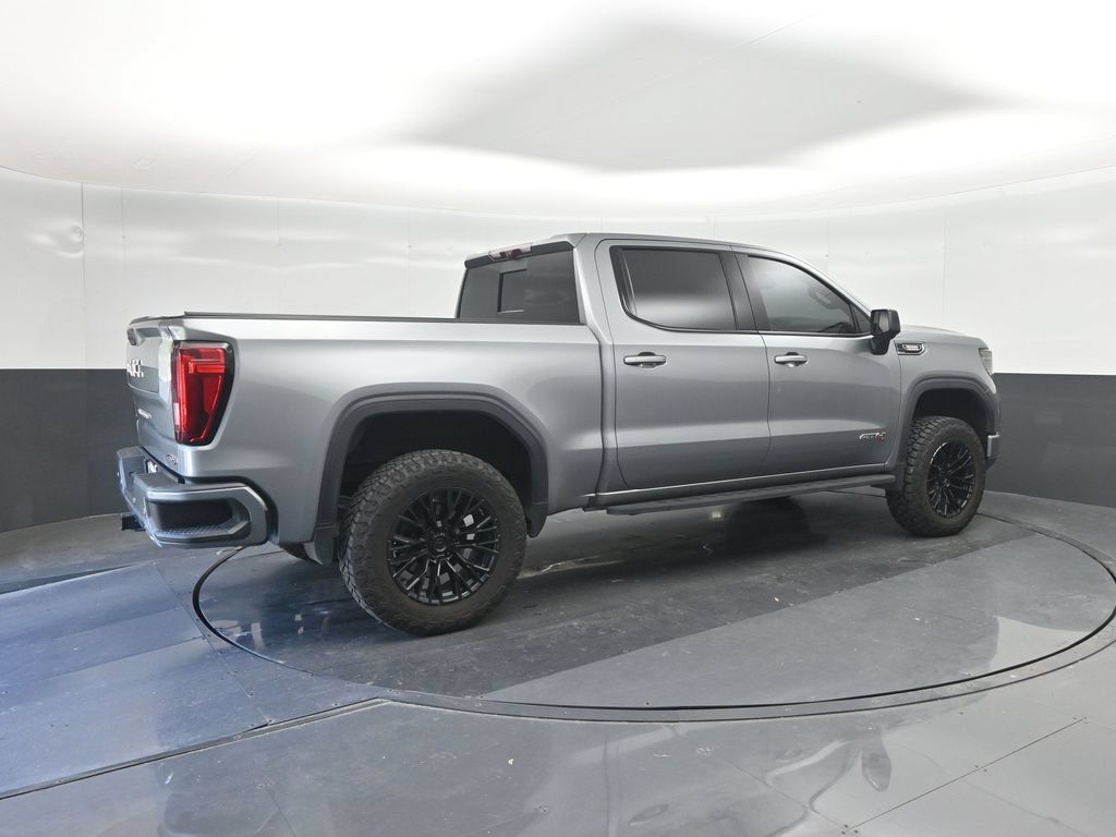 Used 2024 GMC Sierra 1500 AT4 w/ Technology Package AWD/4WD image 15
