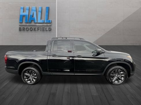 Used 2025 Honda Ridgeline Sport image 6