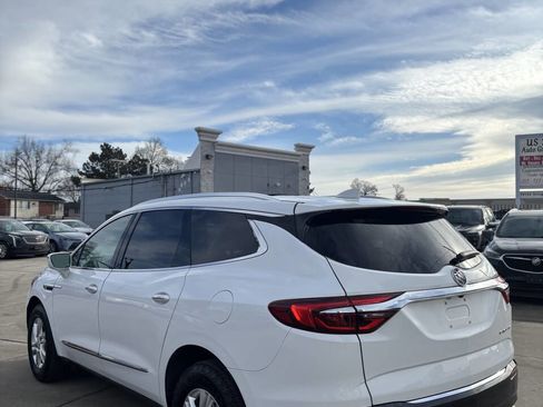 Used 2019 Buick Enclave Essence image 5