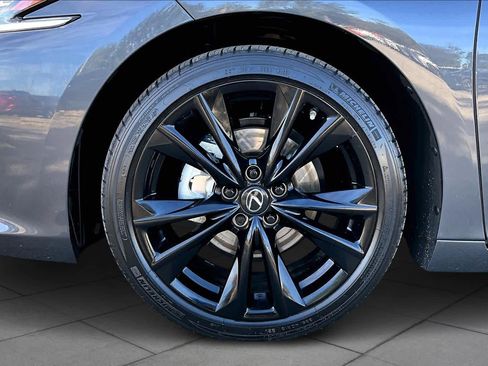 Used 2024 Lexus ES 350 F Sport w/ Accessory Package (Z1) image 10