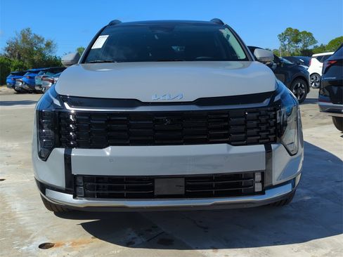 New 2026 Kia Sportage SX image 3