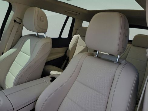 Certified 2022 Mercedes-Benz GLS 450 4MATIC image 25