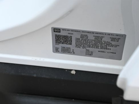 Used 2025 GMC Terrain Elevation image 24