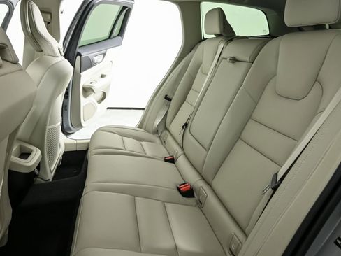 New 2026 Volvo V60 B5 Cross Country Plus w/ Protection Package Premier image 21