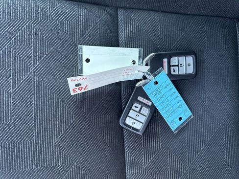 Used 2022 Honda Pilot Sport image 9