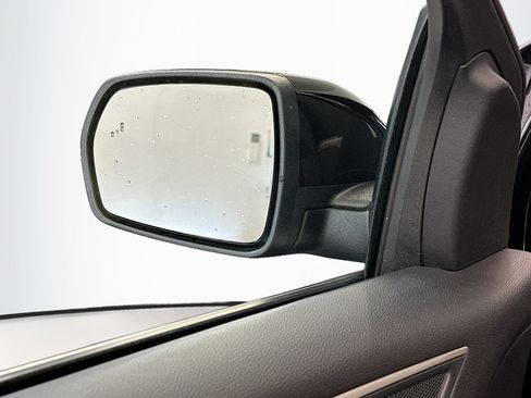 Used 2024 Ford Edge SEL AWD/4WD image 16