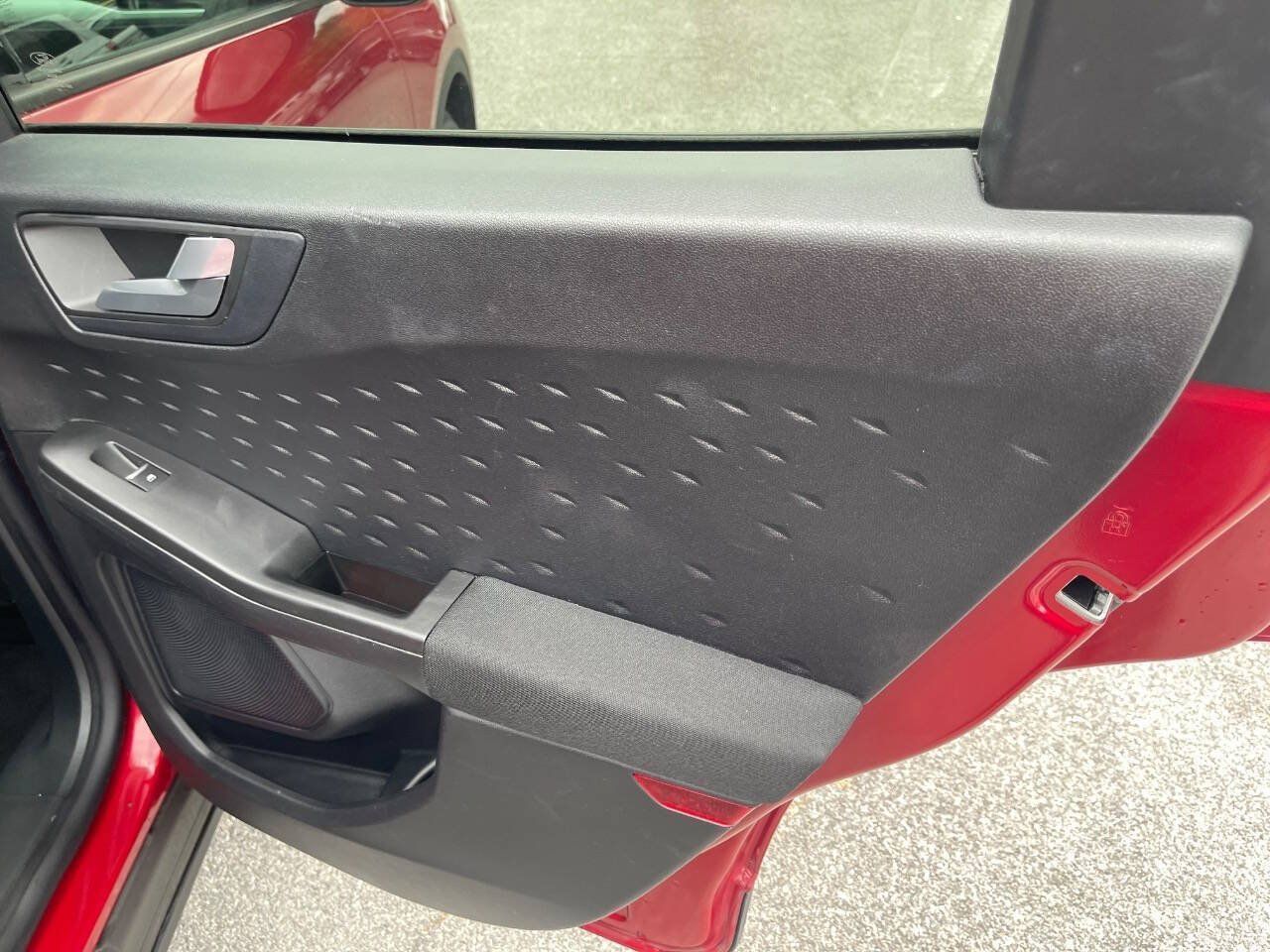 Used 2020 Ford Escape SE AWD/4WD image 23