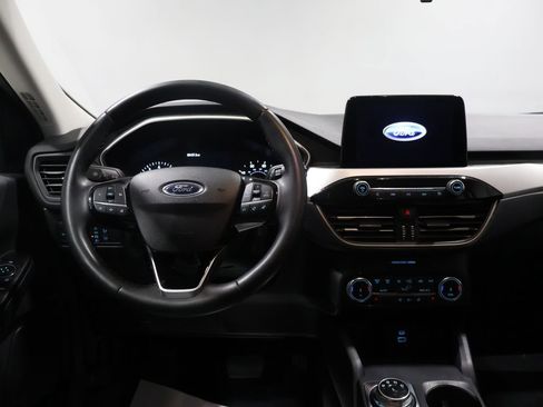 Used 2022 Ford Escape SE w/ Convenience Package image 16