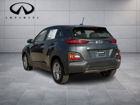 Used 2020 Hyundai Kona SE image 4