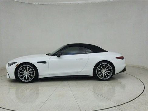 Used 2025 Mercedes-Benz SL 43 AMG w/ Driver Assistance Package image 62