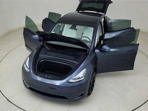 Used 2021 Tesla Model Y Long Range image 86