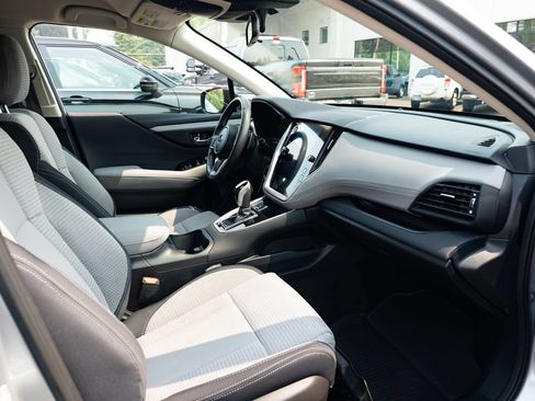 Used 2024 Subaru Outback Premium AWD/4WD image 21