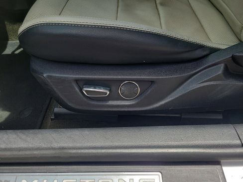 Used 2017 Ford Mustang Premium RWD image 16
