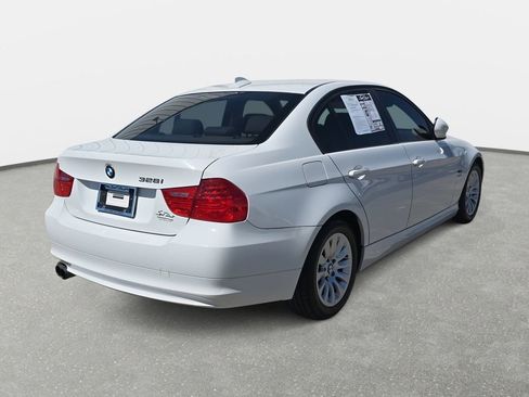 Used 2009 BMW 328i xDrive Sedan image 5
