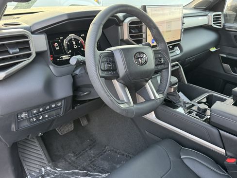 New 2026 Toyota Tundra Limited AWD/4WD image 16