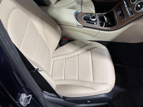 Used 2021 Mercedes-Benz C 300 4MATIC Sedan w/ Premium Package image 43