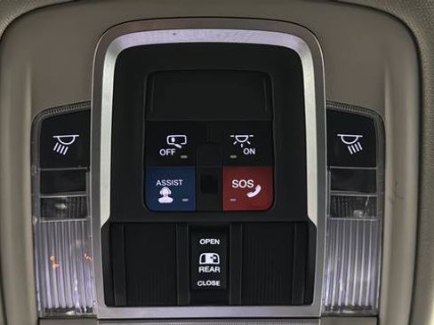 Used 2022 RAM 1500 Laramie image 43