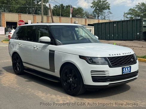 Used 2018 Land Rover Range Rover HSE AWD/4WD image 2