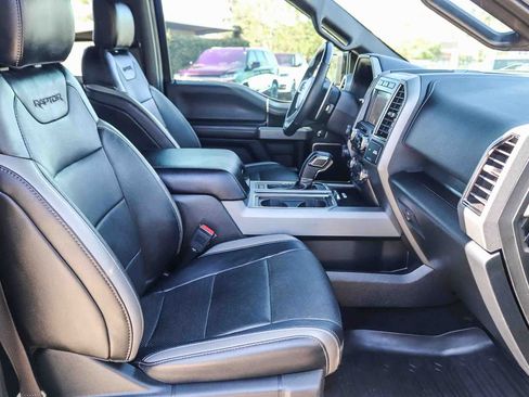 Used 2018 Ford F150 Raptor w/ Equipment Group 802A Luxury AWD/4WD image 16