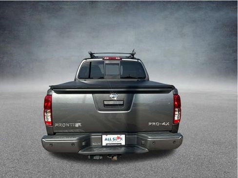 Used 2021 Nissan Frontier PRO-4X w/ Pro-4x Utility Package AWD/4WD image 8