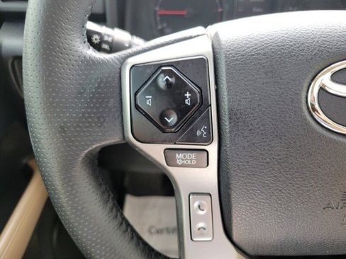 Used 2020 Toyota 4Runner SR5 Premium w/ Moonroof Package RWD image 17