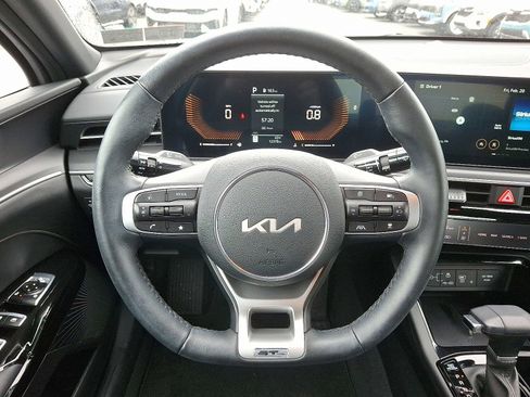 Used 2025 Kia K5 GT-Line image 19