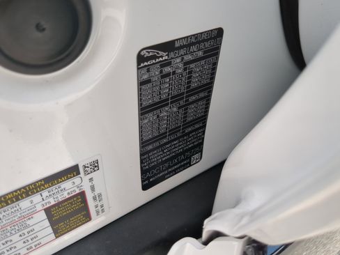 New 2026 Jaguar F-PACE R-Dynamic S image 33