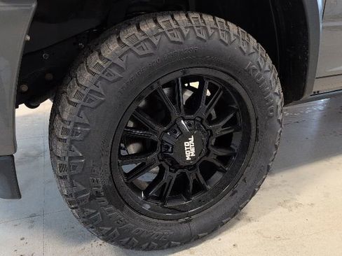 Used 2026 RAM 2500 Big Horn AWD/4WD image 7