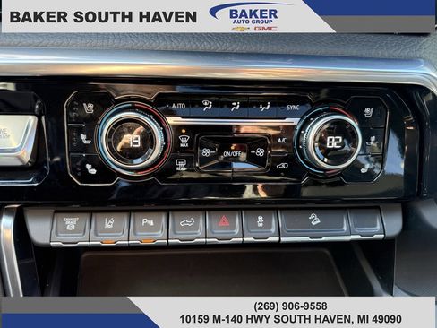 Used 2024 GMC Sierra 2500 Denali w/ Denali Reserve Package image 25